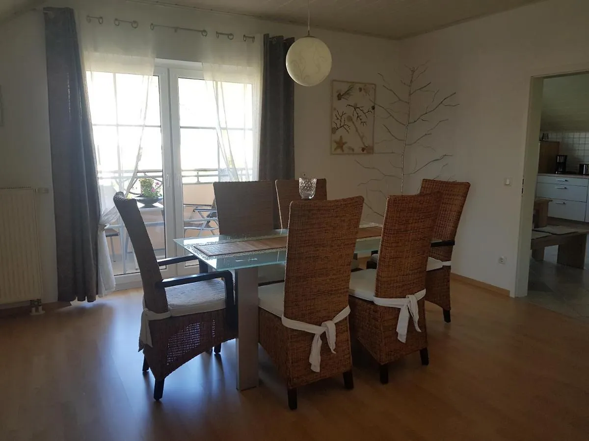 Lägenhet Ferienwohnung Toni Mit Balkon Und Garten Pemfling